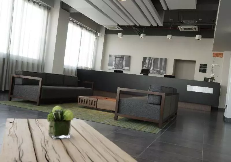 Fotos del hotel City Express Plus Patio Universidad:  9