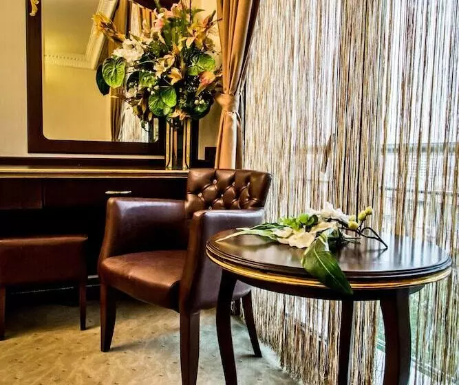 Fotos del hotel Grand Work  & Spa:  13