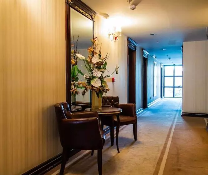 Fotos del hotel Grand Work  & Spa:  12