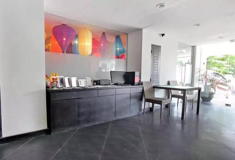 Fotos del hotel The Spot Legian:  8