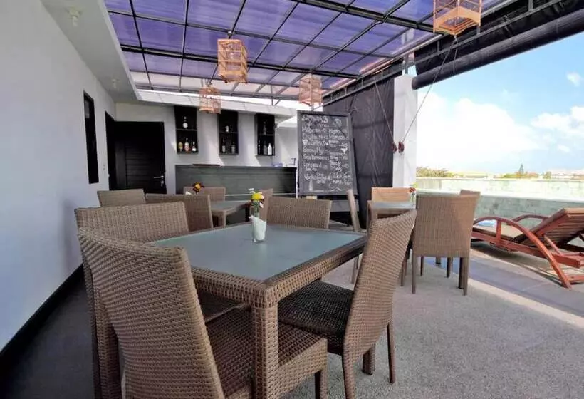 Fotos del hotel The Spot Legian:  5