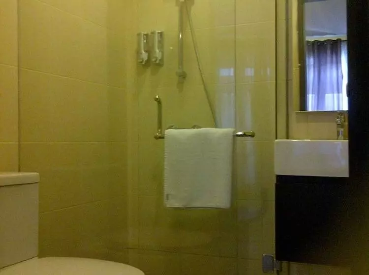 Fotos del hotel The Spot Legian:  11