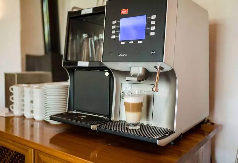 Fotos del hotel Ca'l Bisbe:  5