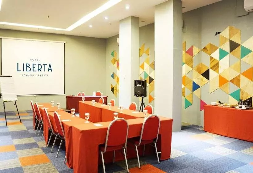 Fotos del hotel Liberta Hotel Kemang:  4