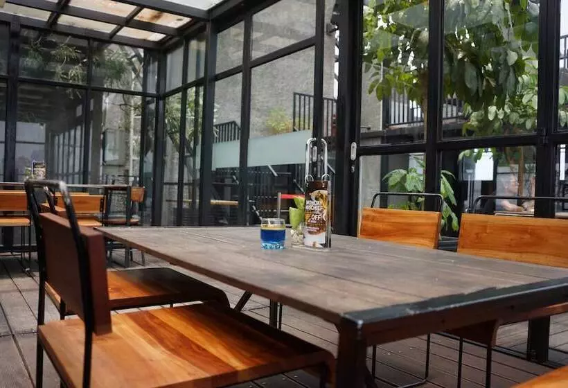 Fotos del hotel Liberta Hotel Kemang:  15