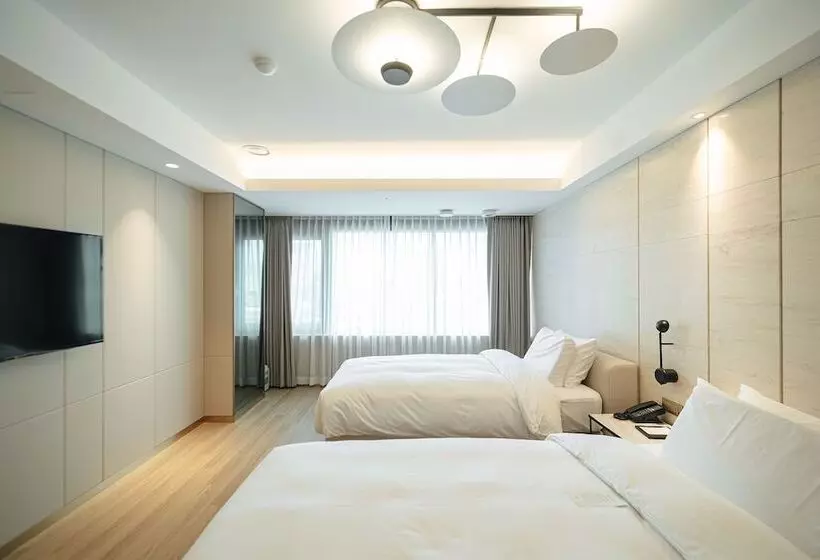 Fotos del hotel New Hilltop:  2