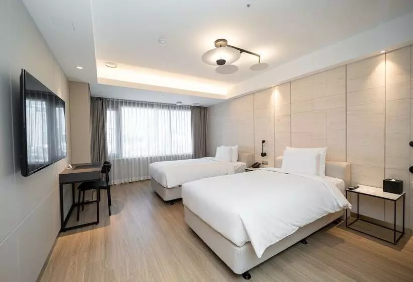 Fotos del hotel New Hilltop:  14