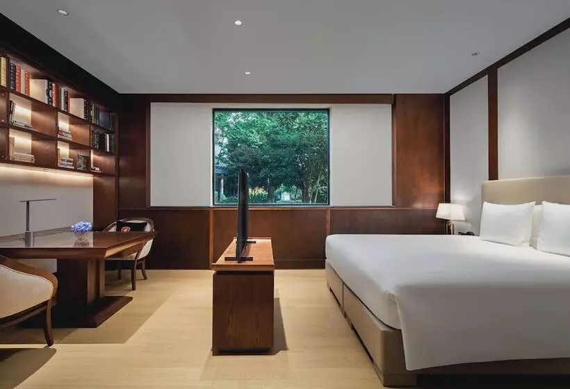 Tonino Lamborghini Hotel Suzhou