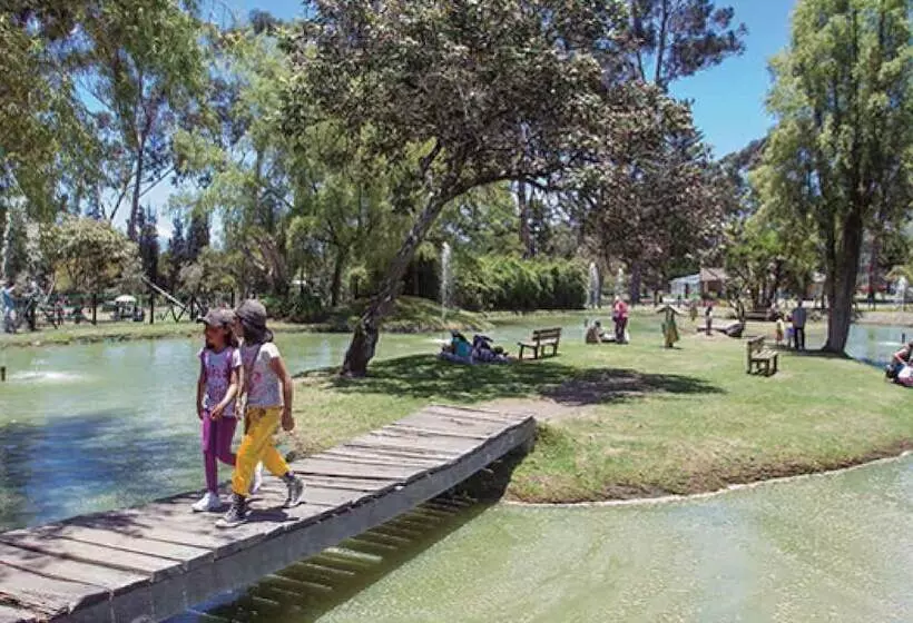 Fotos del hotel Gran Quitumbe:  9