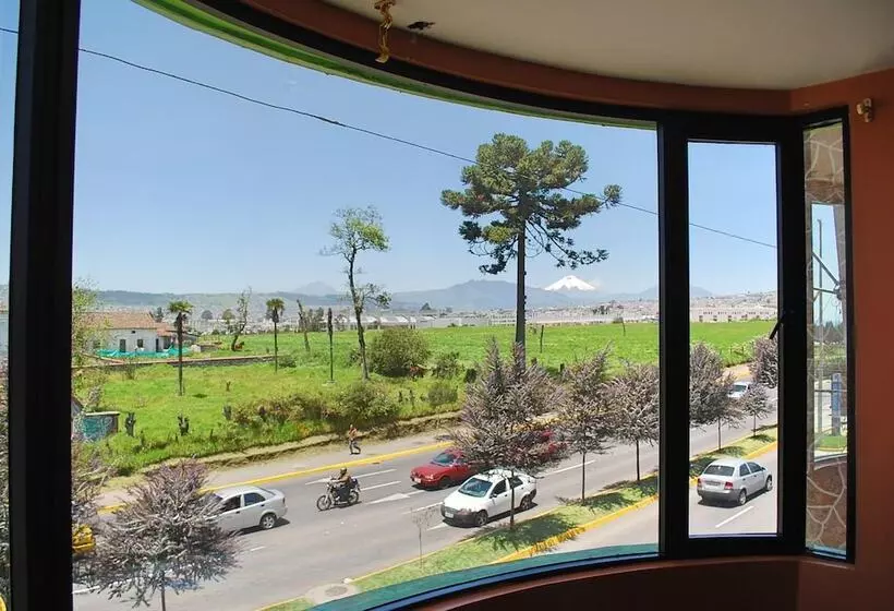 Fotos del hotel Gran Quitumbe:  7