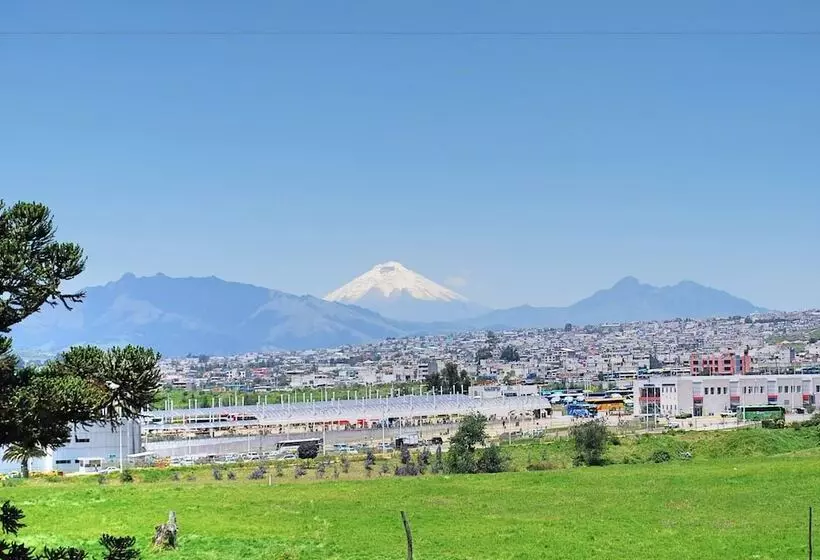 Fotos del hotel Gran Quitumbe:  20