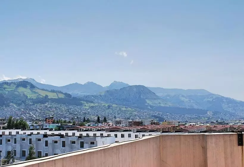 Fotos del hotel Gran Quitumbe:  17