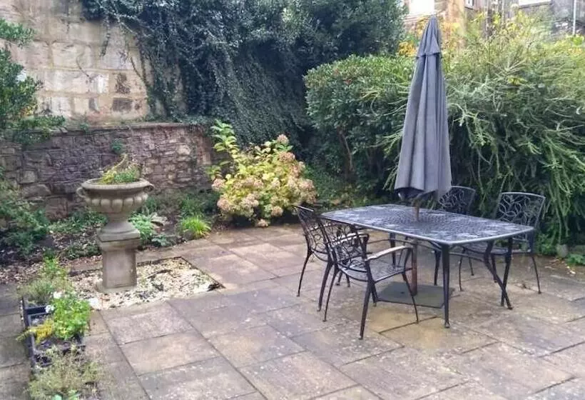 Fotos del hotel Henrietta House, A Member Of Radisson Individuals:  8