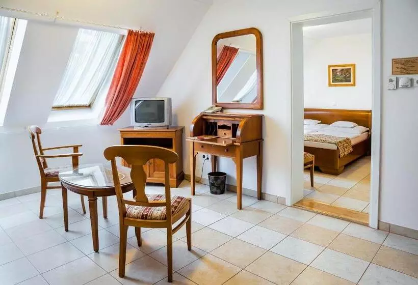 Fotos del hotel Kata Panzió:  11