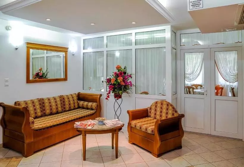 Fotos del hotel Kata Panzió:  12