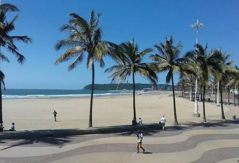 Fotos del hotel Parkview Hotel 711:  19