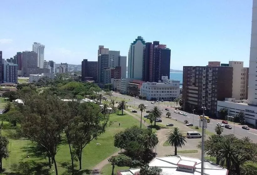 Fotos del hotel Parkview Hotel 711:  8