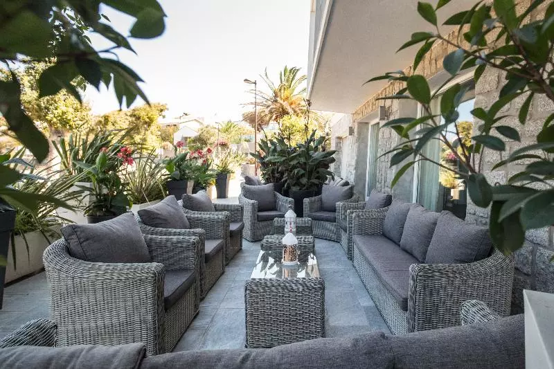 Fotos del hotel Revellata:  5