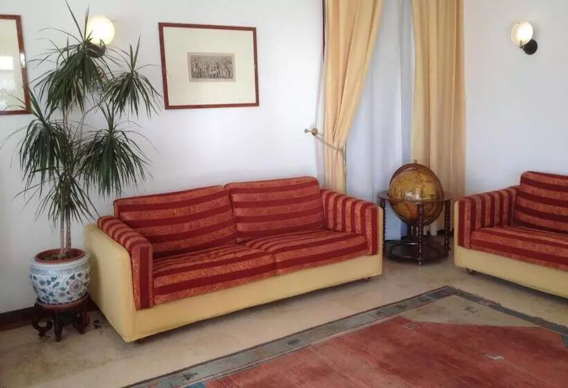 Fotos del hotel Garibaldi:  21