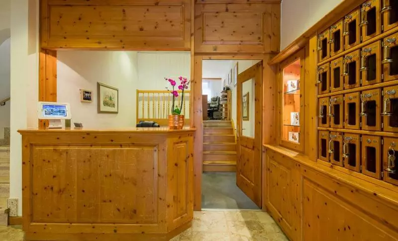 Fotos del hotel Derby:  2