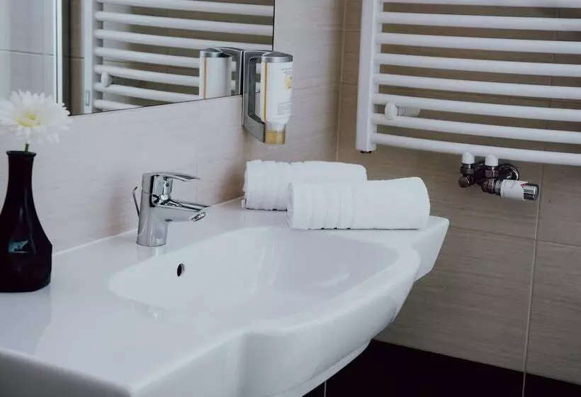 Fotos del hotel Korel:  6