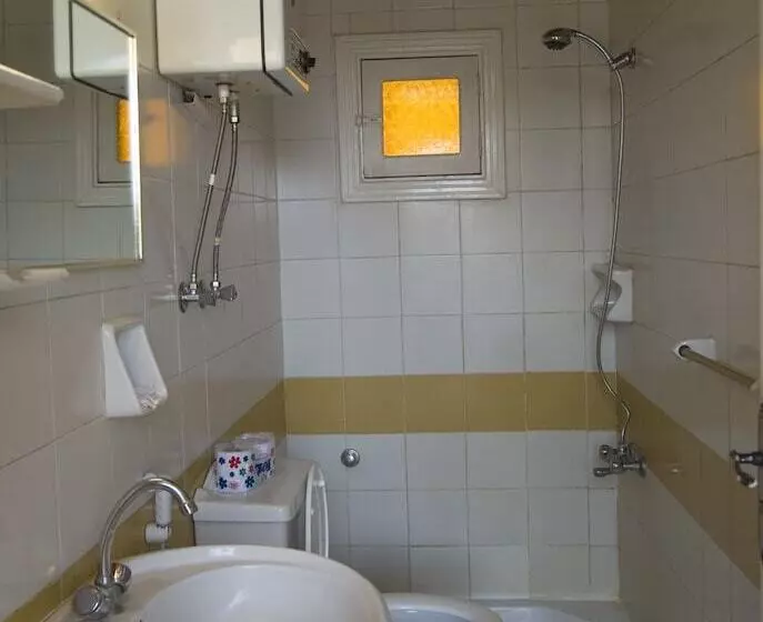 Fotos del hotel Sharks Bay Umbi Diving Village:  17