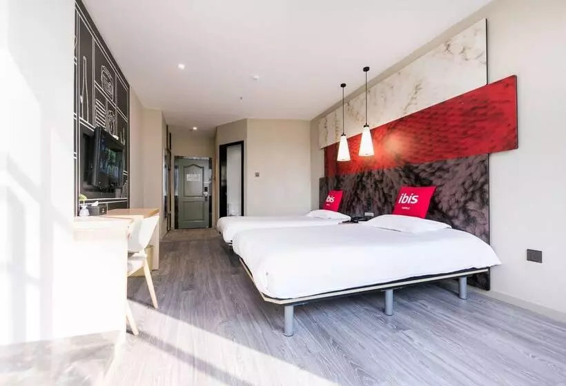 Ibis Nantong Qingnian