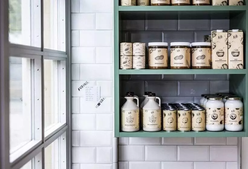 Fotos del hotel Pop House:  4