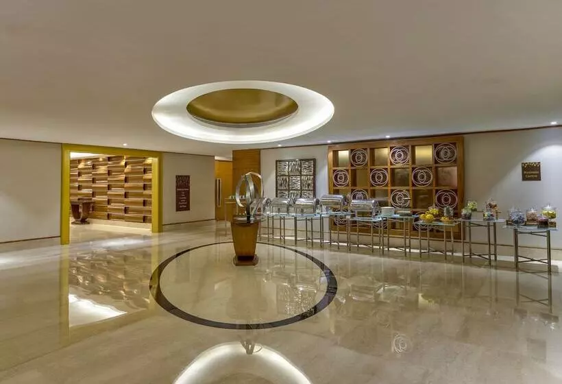 Fotos del hotel Crowne Plaza Ahmedabad City Centre, An Ihg:  10