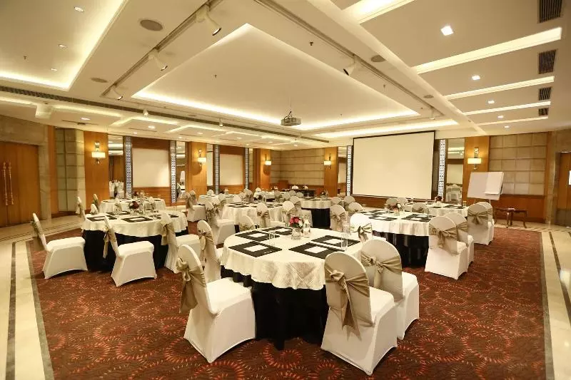 Fotos del hotel The Umrao:  13