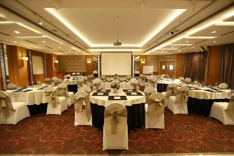 Fotos del hotel The Umrao:  15