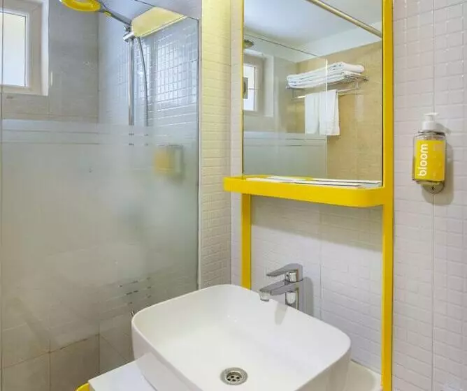 Fotos del hotel Bloomrooms @ Link Road:  8