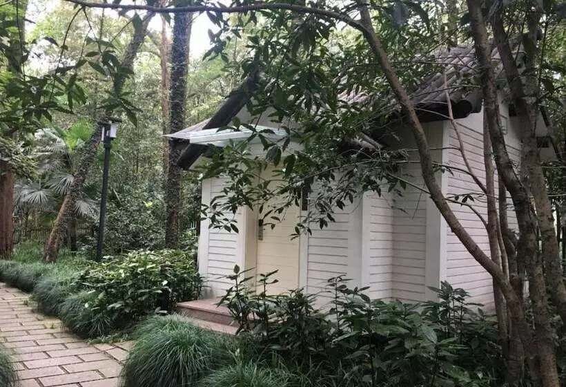 Fotos del hotel Lotus Glade 52:  14