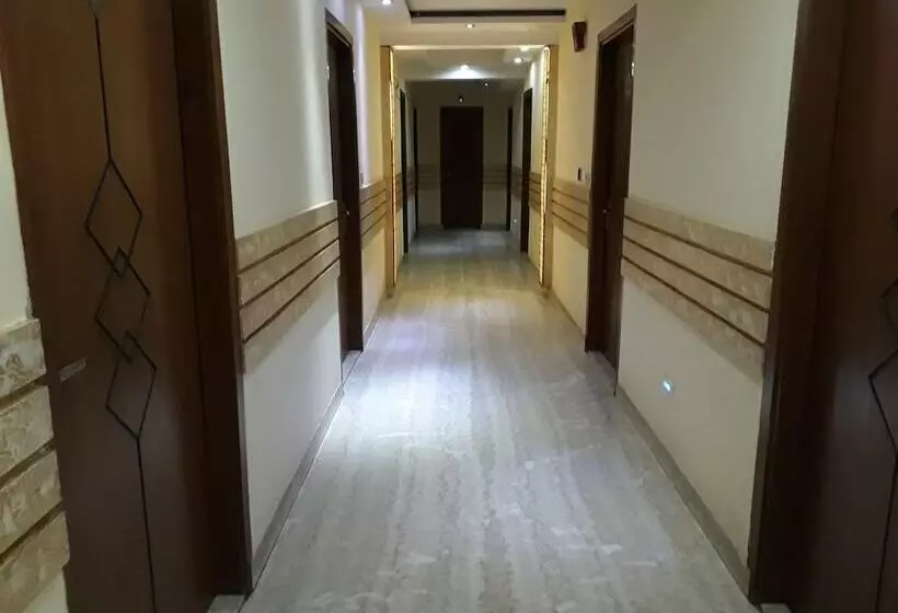 Fotos del hotel Grand Plaza:  3