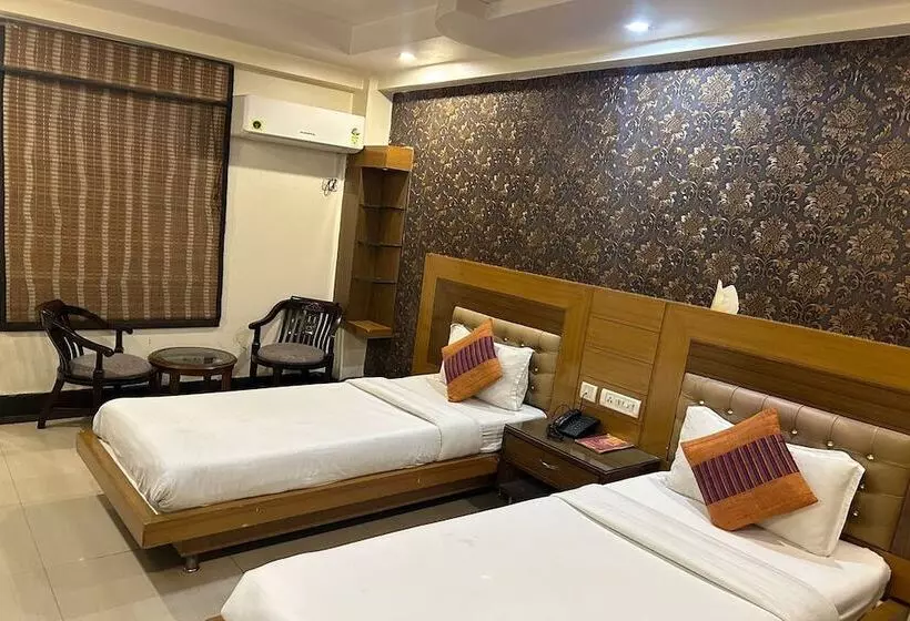 Fotos del hotel Grand Plaza:  18