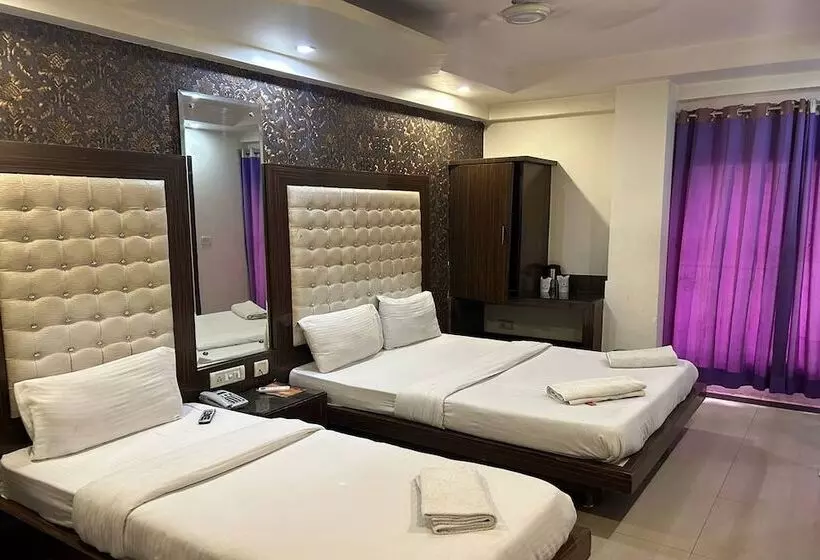 Fotos del hotel Grand Plaza:  13