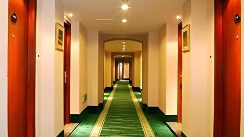 Fotos del hotel Greentree Inn Nantong Hongming Plaza:  25