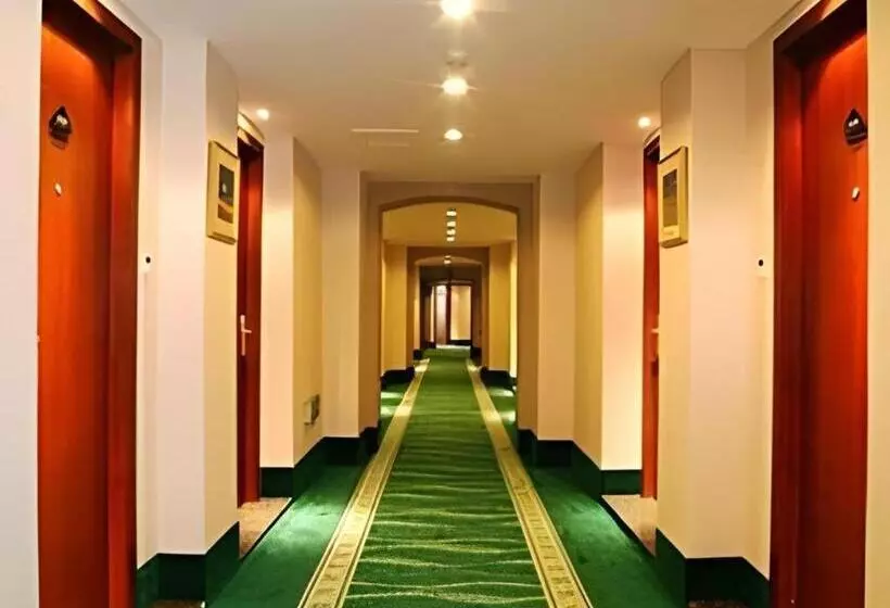 Greentree Inn Nantong Hongming Plaza