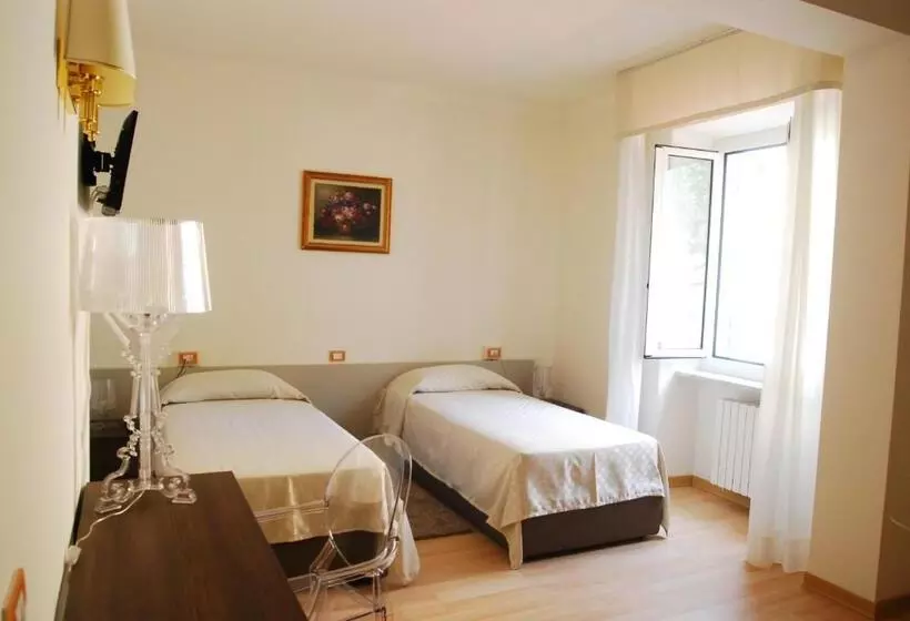 Fotos del hotel Villa Sophia:  20