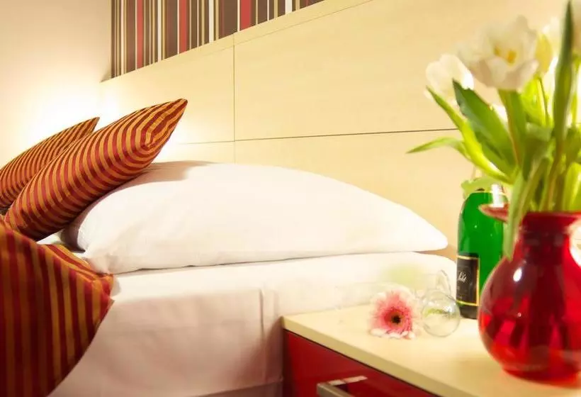 Fotos del hotel Albellus:  7