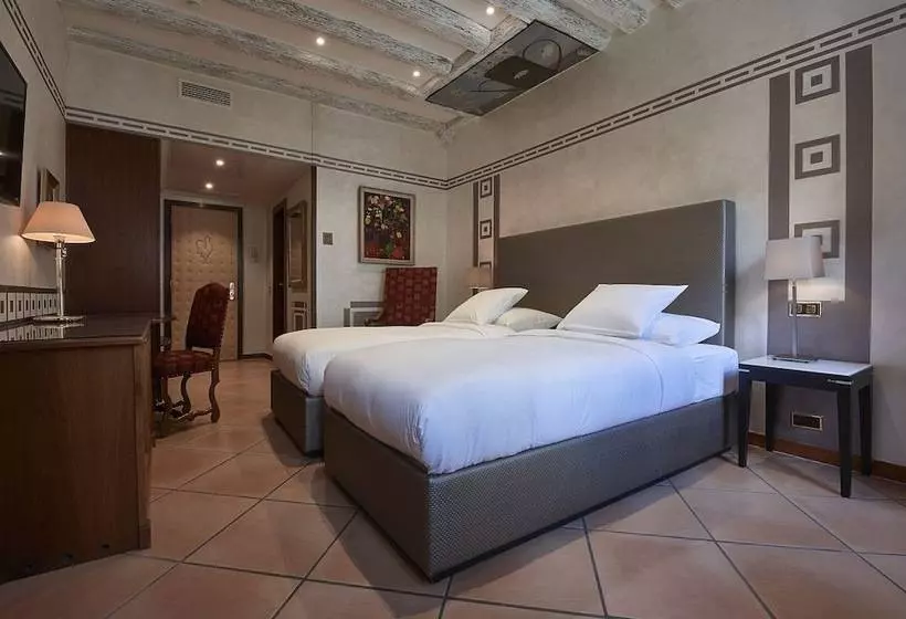 Fotos del hotel D Allèves:  22