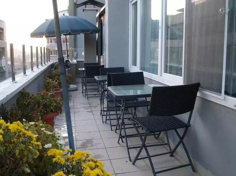 Fotos del hotel Grand  Duman:  5