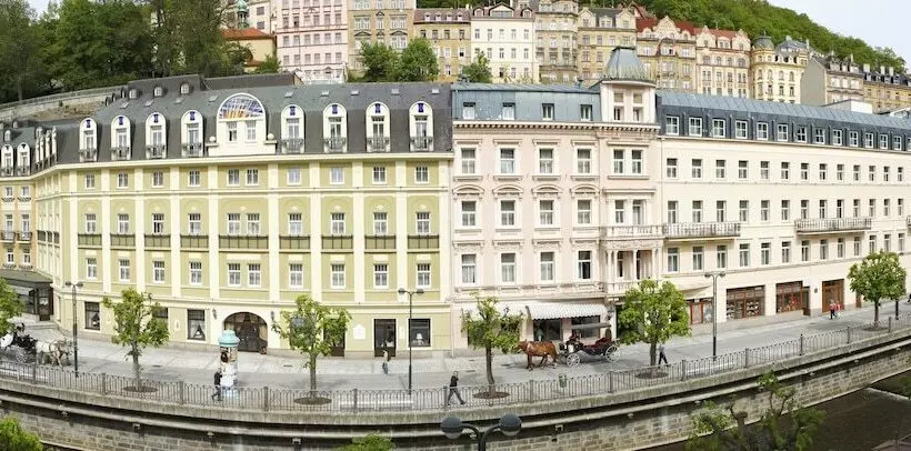 Fotos del hotel Kolonada:  8