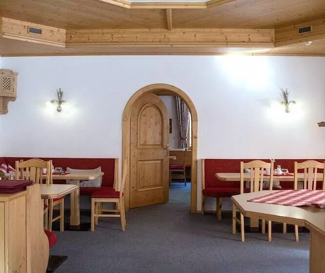 Fotos del hotel Kratzerwirt Apartments:  7