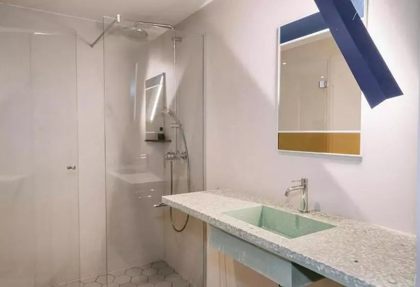 Fotos del hotel Seebichl Haus Am See Designhotel Kitzbühel:  12