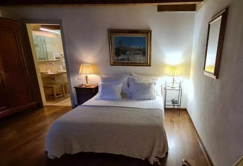 Fotos del hotel Piazza Vecchia:  17