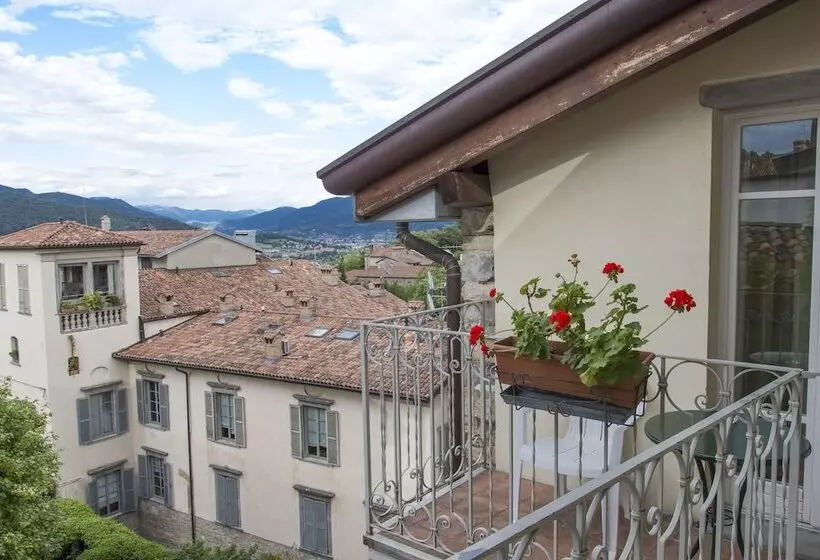 Fotos del hotel Piazza Vecchia:  16