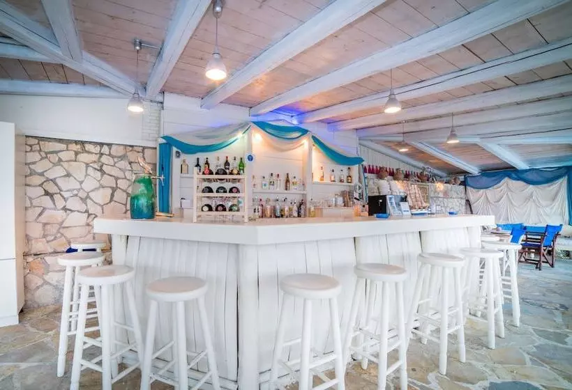 Fotos del hotel Porto Koukla Beach:  10