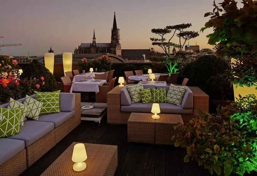 Fotos del hotel Savoy:  5