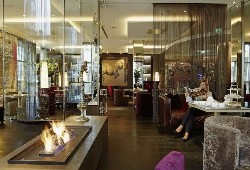 Fotos del hotel Savoy:  24